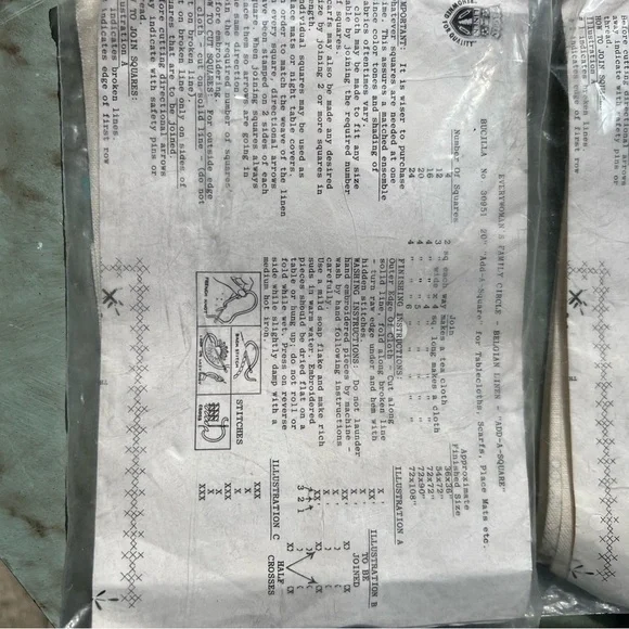 2 Vintage Every women's Family Circle - Belgian Linen "Add-A-Square" embroidery - Picture 2 of 5